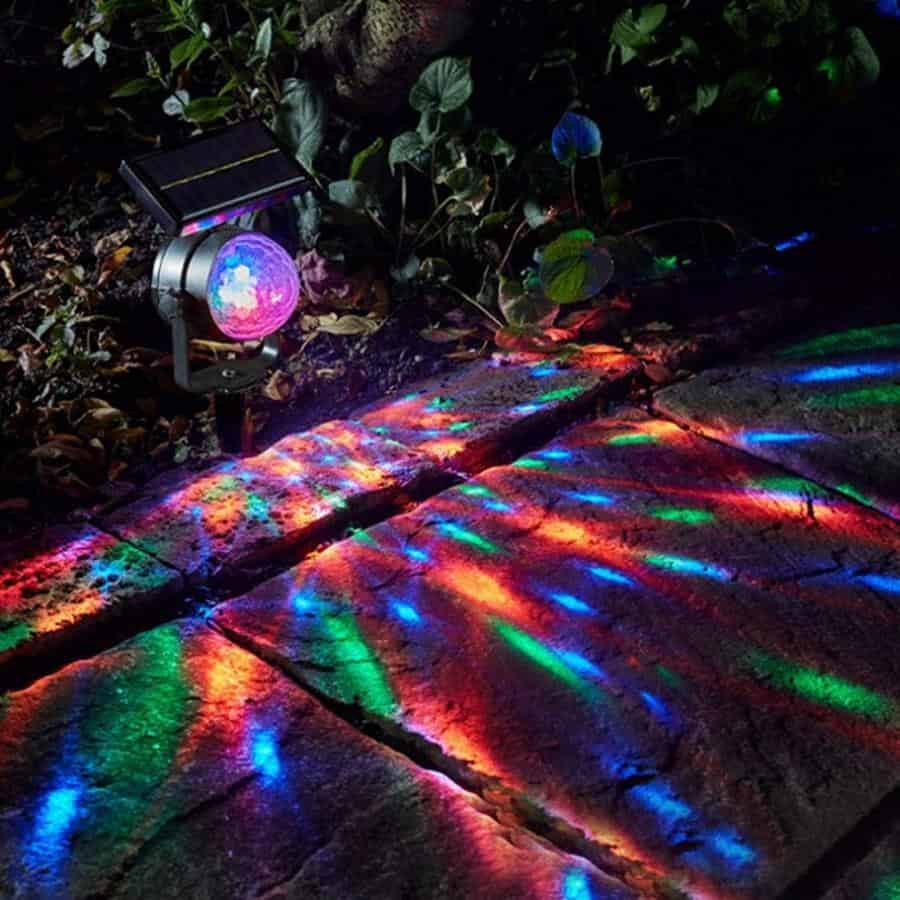 Solcellelamper På Spyd Have Diskokuglelys