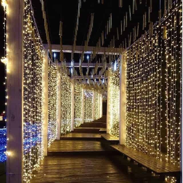 Lyskæde Med Solceller Gul Led Gardin 300